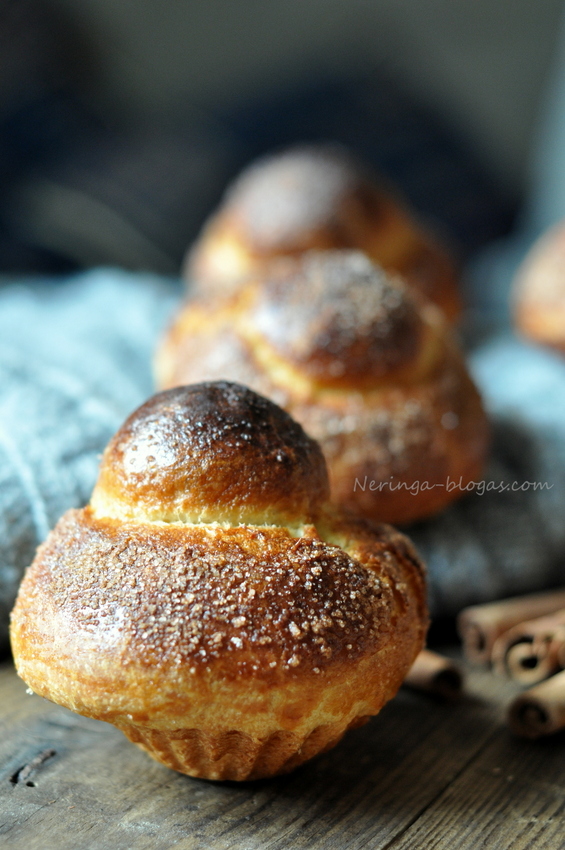 brioche bandeles